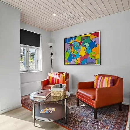 1 Bedroom Beautiful In